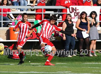 Thumbnail 1 in Gustine vs. Encina Prep (CIF SJS D6 Final) photogallery.