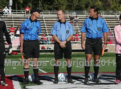 Thumbnail 3 in Gustine vs. Encina Prep (CIF SJS D6 Final) photogallery.