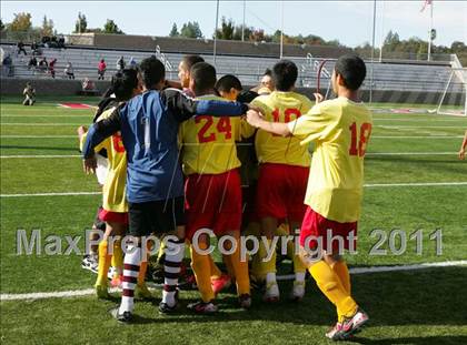 Thumbnail 1 in Gustine vs. Encina Prep (CIF SJS D6 Final) photogallery.