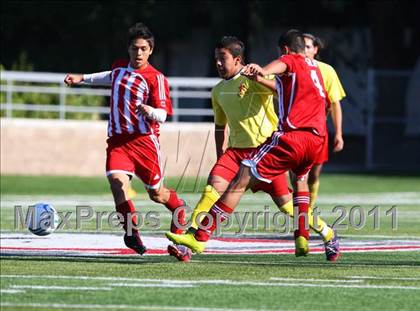 Thumbnail 3 in Gustine vs. Encina Prep (CIF SJS D6 Final) photogallery.