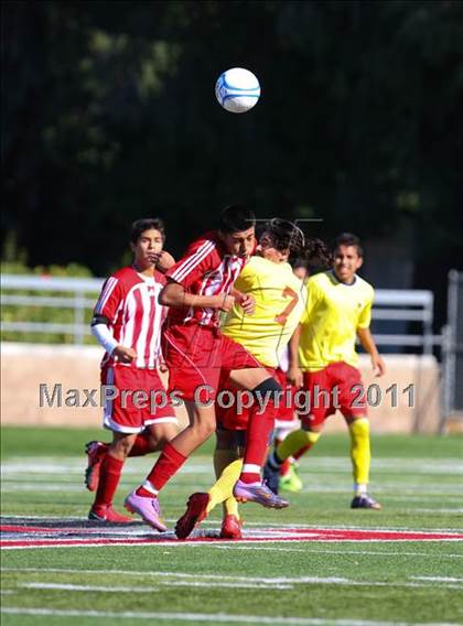 Thumbnail 1 in Gustine vs. Encina Prep (CIF SJS D6 Final) photogallery.