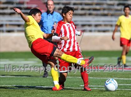 Thumbnail 2 in Gustine vs. Encina Prep (CIF SJS D6 Final) photogallery.