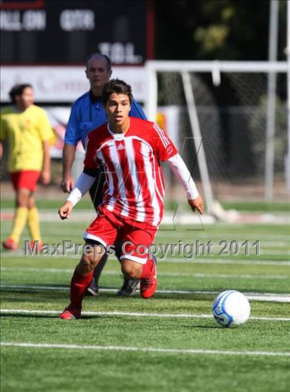 Thumbnail 3 in Gustine vs. Encina Prep (CIF SJS D6 Final) photogallery.