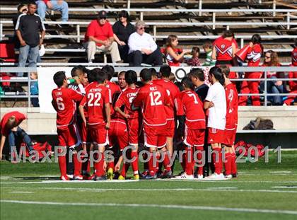 Thumbnail 2 in Gustine vs. Encina Prep (CIF SJS D6 Final) photogallery.