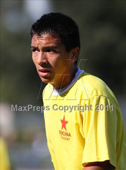 Thumbnail 2 in Gustine vs. Encina Prep (CIF SJS D6 Final) photogallery.