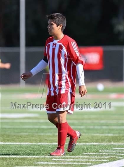 Thumbnail 2 in Gustine vs. Encina Prep (CIF SJS D6 Final) photogallery.