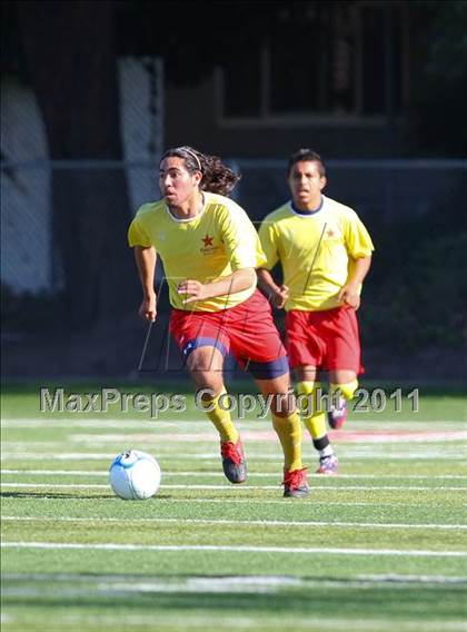 Thumbnail 3 in Gustine vs. Encina Prep (CIF SJS D6 Final) photogallery.