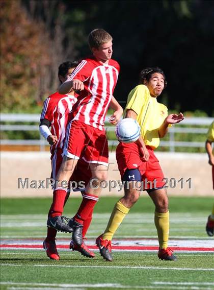 Thumbnail 2 in Gustine vs. Encina Prep (CIF SJS D6 Final) photogallery.
