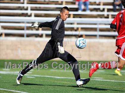 Thumbnail 1 in Gustine vs. Encina Prep (CIF SJS D6 Final) photogallery.