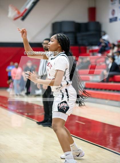 Thumbnail 2 in Williams @ Southern Durham (NCHSAA 3A Round 1) photogallery.