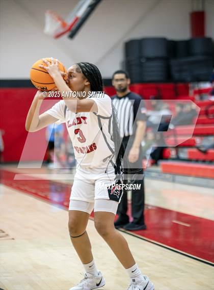 Thumbnail 1 in Williams @ Southern Durham (NCHSAA 3A Round 1) photogallery.