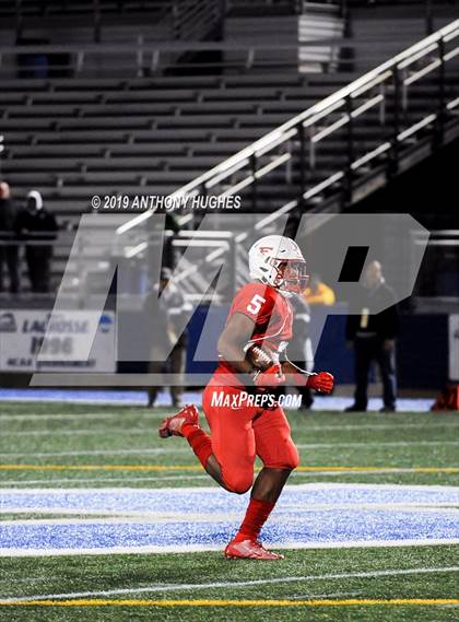Thumbnail 2 in Farmingdale vs. Freeport (Nassau County Conference I Final) photogallery.