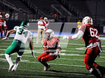 Thumbnail 2 in Farmingdale vs. Freeport (Nassau County Conference I Final) photogallery.