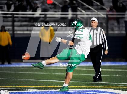 Thumbnail 1 in Farmingdale vs. Freeport (Nassau County Conference I Final) photogallery.