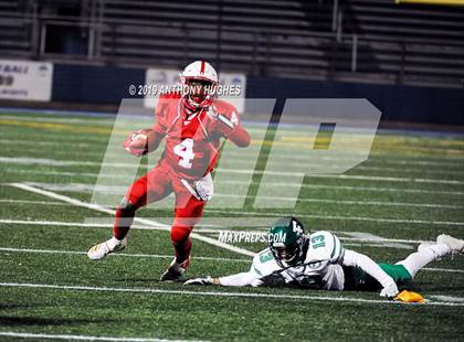 Thumbnail 2 in Farmingdale vs. Freeport (Nassau County Conference I Final) photogallery.
