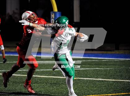 Thumbnail 2 in Farmingdale vs. Freeport (Nassau County Conference I Final) photogallery.