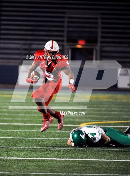 Thumbnail 2 in Farmingdale vs. Freeport (Nassau County Conference I Final) photogallery.