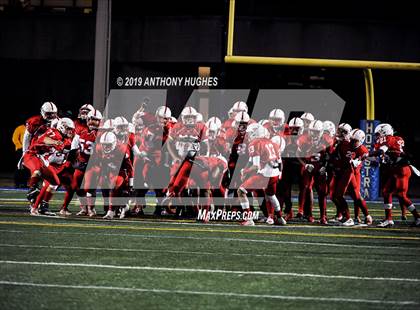 Thumbnail 1 in Farmingdale vs. Freeport (Nassau County Conference I Final) photogallery.