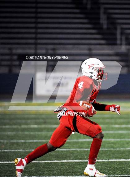 Thumbnail 1 in Farmingdale vs. Freeport (Nassau County Conference I Final) photogallery.