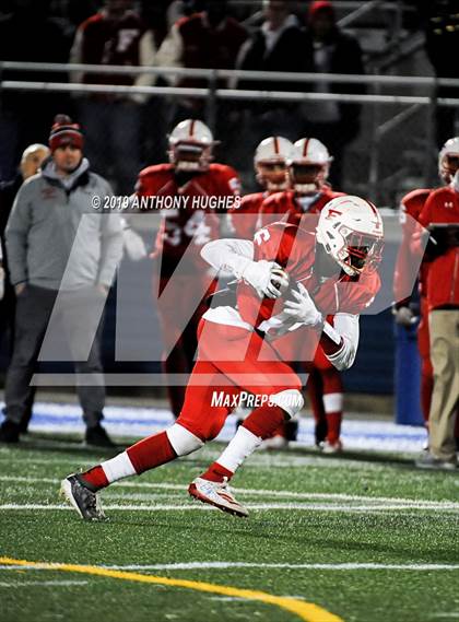 Thumbnail 1 in Farmingdale vs. Freeport (Nassau County Conference I Final) photogallery.