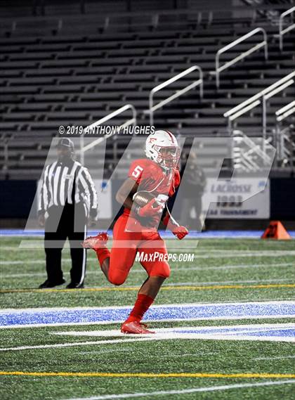 Thumbnail 3 in Farmingdale vs. Freeport (Nassau County Conference I Final) photogallery.