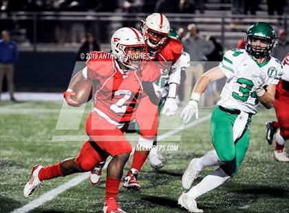 Thumbnail 3 in Farmingdale vs. Freeport (Nassau County Conference I Final) photogallery.