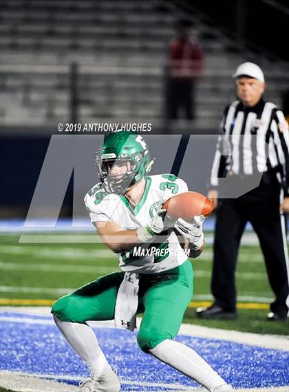 Thumbnail 3 in Farmingdale vs. Freeport (Nassau County Conference I Final) photogallery.