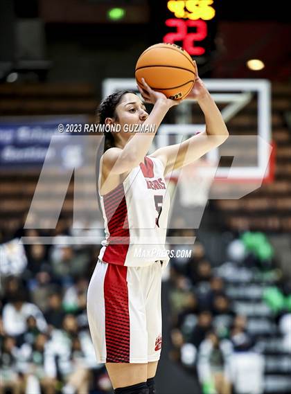 Thumbnail 3 in Reedley vs. Arvin (CIF CS Division 5 Championship) photogallery.