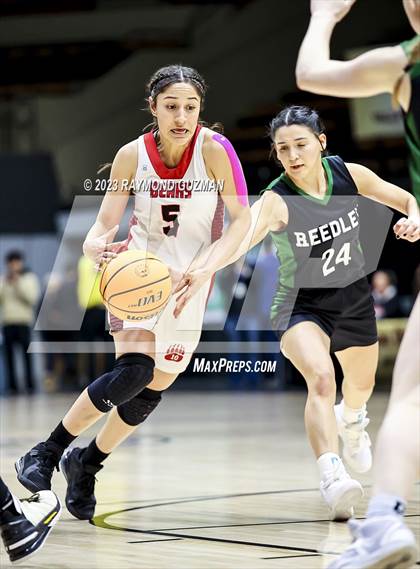 Thumbnail 2 in Reedley vs. Arvin (CIF CS Division 5 Championship) photogallery.