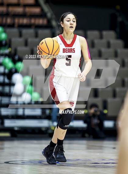 Thumbnail 3 in Reedley vs. Arvin (CIF CS Division 5 Championship) photogallery.