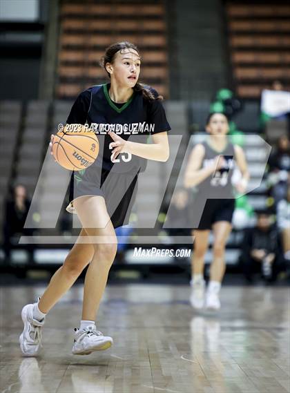 Thumbnail 1 in Reedley vs. Arvin (CIF CS Division 5 Championship) photogallery.