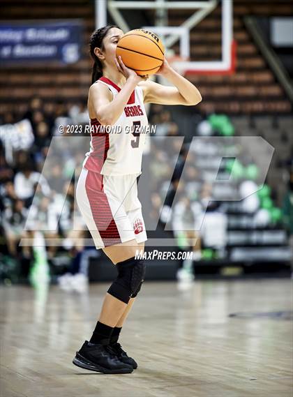 Thumbnail 2 in Reedley vs. Arvin (CIF CS Division 5 Championship) photogallery.