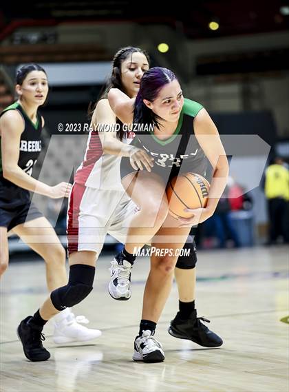 Thumbnail 2 in Reedley vs. Arvin (CIF CS Division 5 Championship) photogallery.