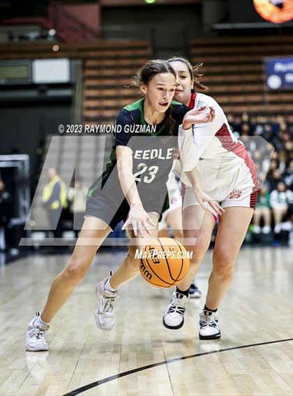 Thumbnail 2 in Reedley vs. Arvin (CIF CS Division 5 Championship) photogallery.