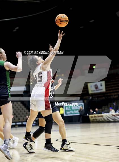 Thumbnail 2 in Reedley vs. Arvin (CIF CS Division 5 Championship) photogallery.