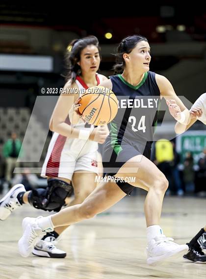 Thumbnail 3 in Reedley vs. Arvin (CIF CS Division 5 Championship) photogallery.
