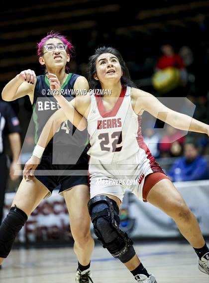 Thumbnail 1 in Reedley vs. Arvin (CIF CS Division 5 Championship) photogallery.