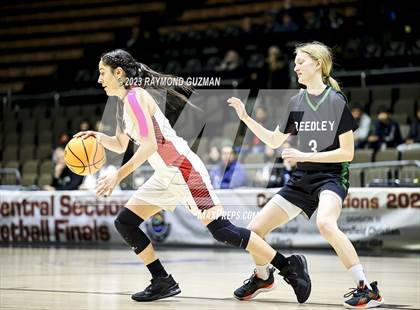 Thumbnail 2 in Reedley vs. Arvin (CIF CS Division 5 Championship) photogallery.