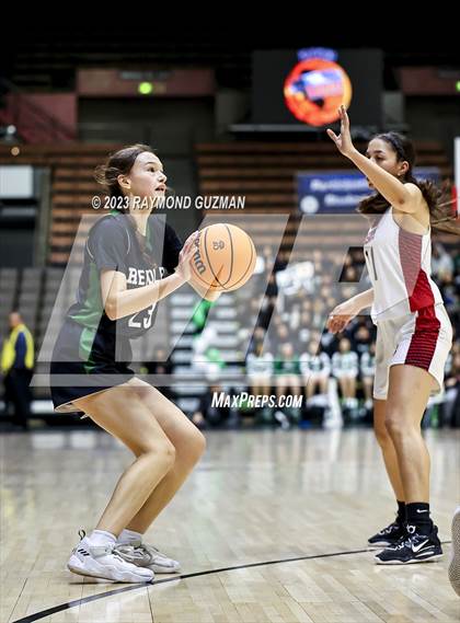 Thumbnail 1 in Reedley vs. Arvin (CIF CS Division 5 Championship) photogallery.