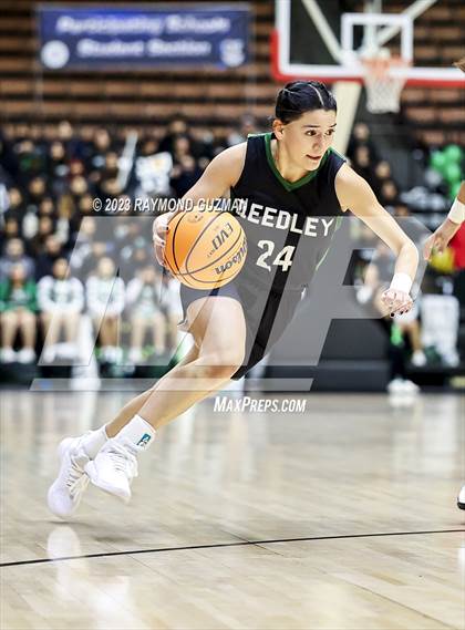 Thumbnail 1 in Reedley vs. Arvin (CIF CS Division 5 Championship) photogallery.
