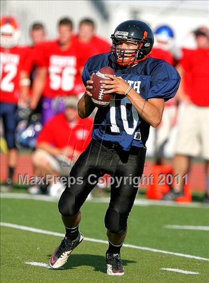 Thumbnail 1 in 23rd Annual West Central Illinois All-Star Game photogallery.