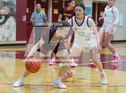 Thumbnail 2 in Newport - Bellevue @ Eastlake photogallery.