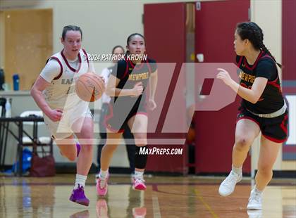 Thumbnail 2 in Newport - Bellevue @ Eastlake photogallery.