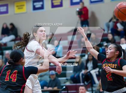 Thumbnail 1 in Newport - Bellevue @ Eastlake photogallery.