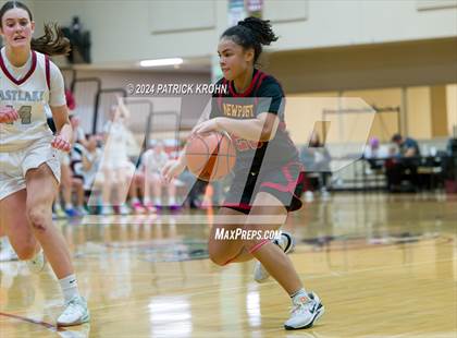 Thumbnail 2 in Newport - Bellevue @ Eastlake photogallery.