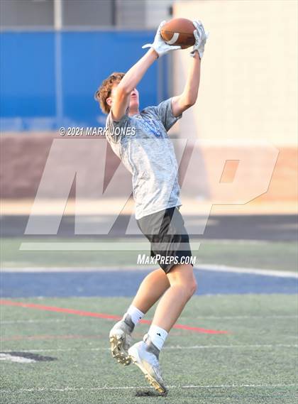 Thumbnail 1 in Cactus Shadows (Pinnacle 7-on-7 Tournament) photogallery.