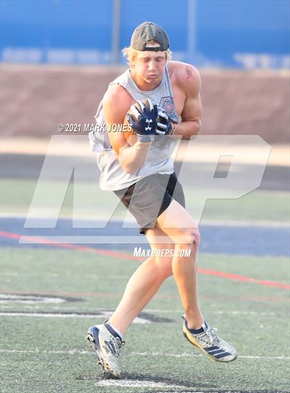 Thumbnail 2 in Cactus Shadows (Pinnacle 7-on-7 Tournament) photogallery.