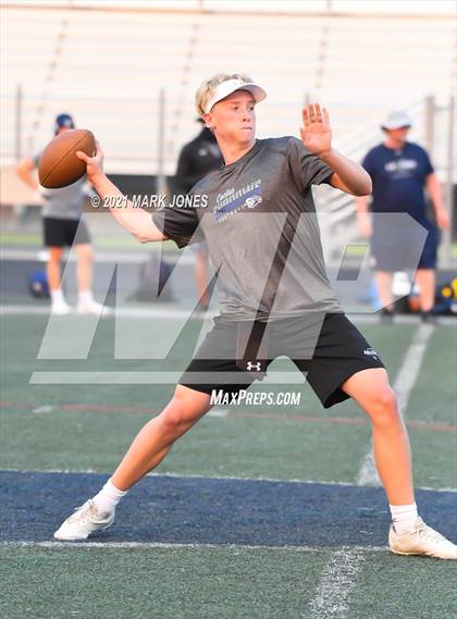 Thumbnail 1 in Cactus Shadows (Pinnacle 7-on-7 Tournament) photogallery.