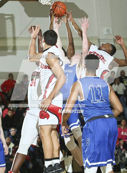 Thumbnail 2 in Riverside vs Saunders (MLK Showcase) photogallery.