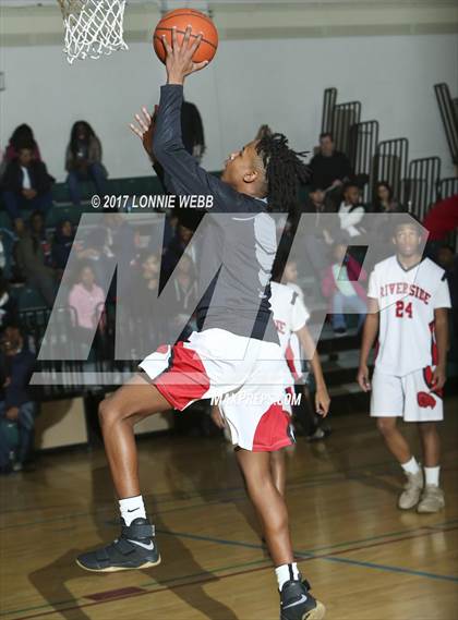 Thumbnail 2 in Riverside vs Saunders (MLK Showcase) photogallery.